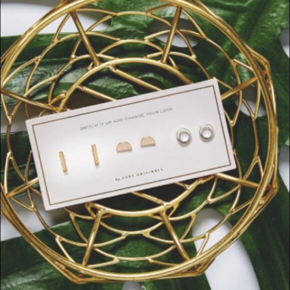 NWT Geo Earring Studs in Mix Metals - Picture 1 of 10